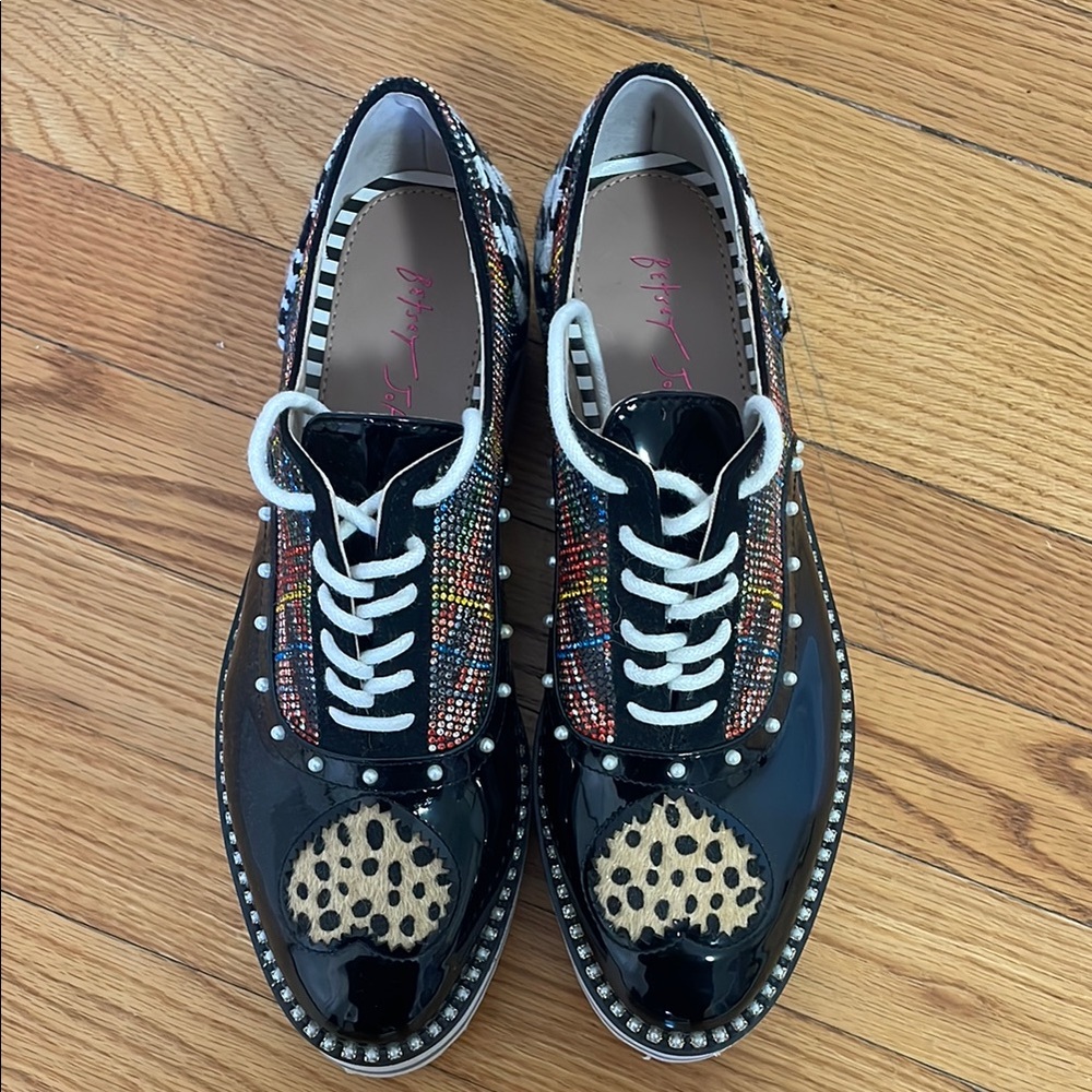 Betsy Johnson Oxford Shoes